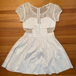 LF White Summer Crochet Dress